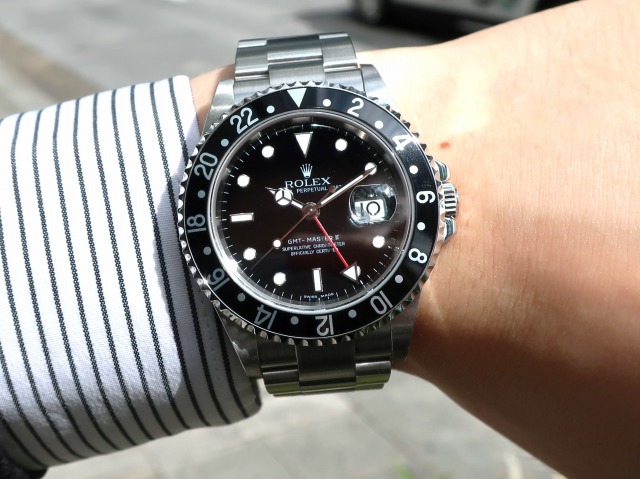 2007年製【GMT-MASTERII：Ref.16710】の黒ベゼルをご紹介です。