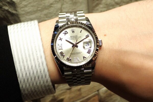 シルバーローマVI＆IXダイヤモンド入りダイアル