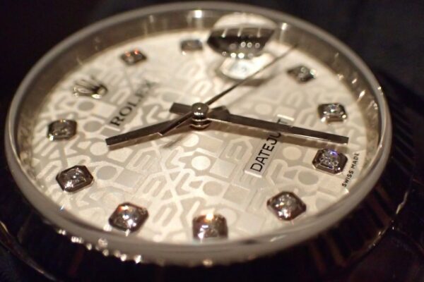 人と被りにくいコンピューター文字盤【Ref.116234G】