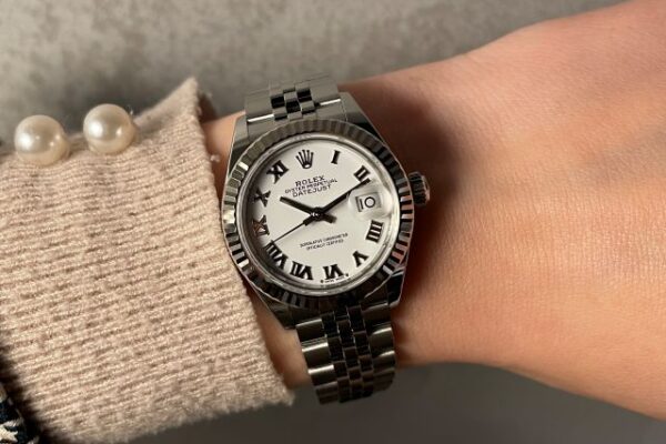 実用性高い高年式レデイーズデイトジャスト